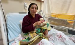 Yüksekova'da 2026'nın ilk bebeği 'Rojevin' oldu