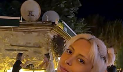 Ağaca çarpan otomobildeki İpek hayatını kaybetti