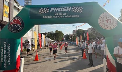 Bakan Uraloğlu: Ankara-Kırıkkale-Delice Otoyolu 42 il için batıya açılan yeni kapı olacak (3)