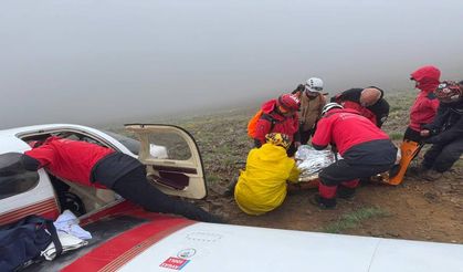 Dünya Turuna Çıkan Pilotun Tek Motorlu Uçağı Düştü; Pilot Öldü, Kadın Yolcuya Sağ Ulaşıldı