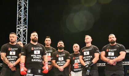 WBC Asya Şampiyonu Tuncelili Umut Çamkıran, memleketinde Cvetkov’u 3'üncü rauntta devirdi