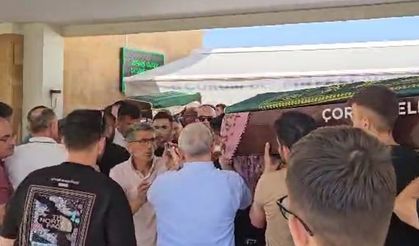 Atık yağ tankına düşüp ölen anne ile oğlu toprağa verildi