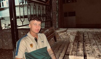 Bıçaklı kavgada öldürüldü