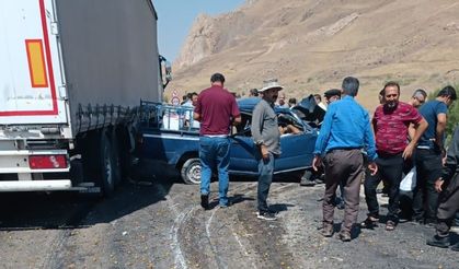 Kazada ölen aynı aileden 5 kişi, yakınlarının düğününe gidiyormuş