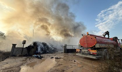 Tokat'ta kumaş geri dönüşüm deposunda yangın