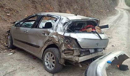 Otomobil uçuruma yuvarlandı, kaza gün ağarınca ortaya çıktı: 1 ağır yaralı