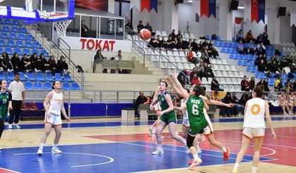 Potanın Dişi Atmacaları Devleşti