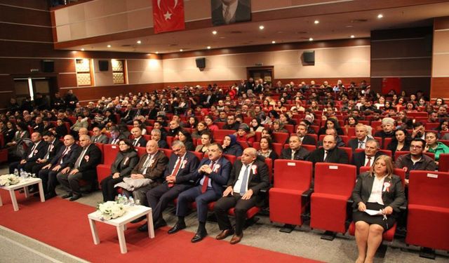 Artvin'de 24 Kasım Öğretmenler Günü Kutlandı