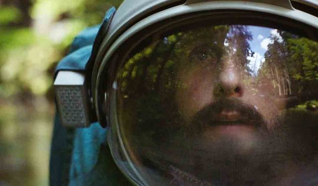 Netflix’ten yeni bilim kurgu filmi! Başrolde Adam Sandler… Spaceman geliyor!