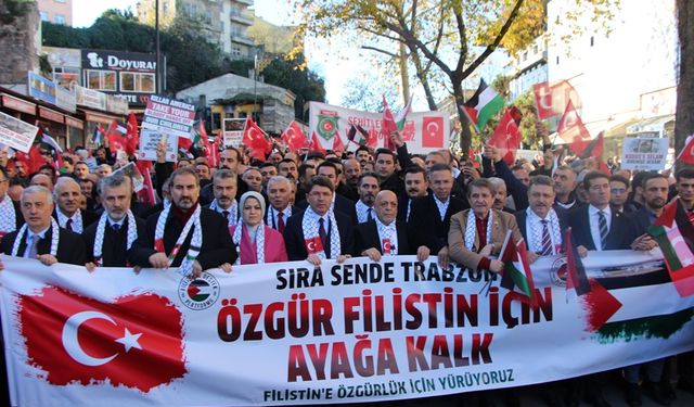 Trabzon'da Filistin'e Destek Miting Düzenledi