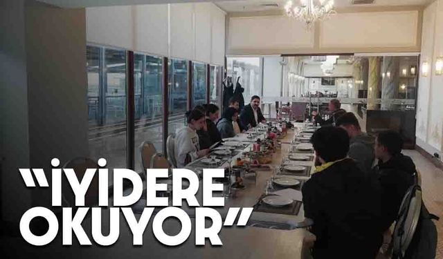 Atatürk’ün Tavsiye Ettiği Kitabı "İyidere Okuyor"
