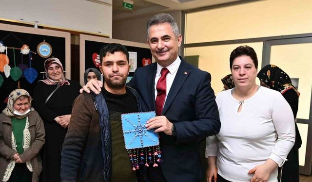 Mamak Belediyesi “Dünya Engelliler Günü” programı düzenledi