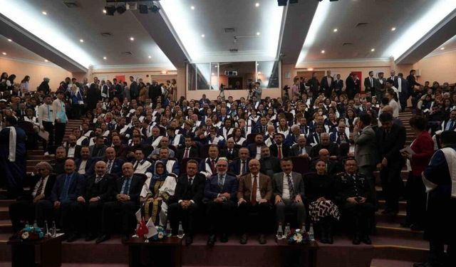 Manisa CBÜ’de yeni akademik yıl başladı