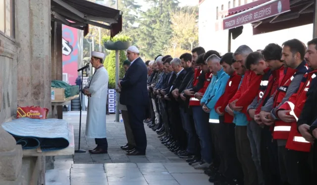 Trafik Kazası Sonucu Hayatını Kaybeden UMKE Personelinin Cenazesi Defnedildi