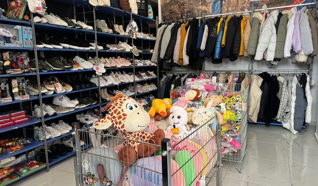 Bayburt'ta İhtiyaç Sahipleri için 'Geçici Giyim Mağazası' Açıldı