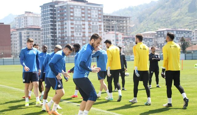 Çaykur Rizespor, Antalyaspor Maçı Hazırlıklarını Sürdürdü