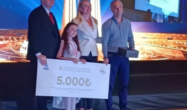 Buldanlı minik Berin su tasarrufu projesiyle özel ödülün sahibi oldu