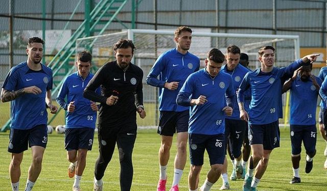 Beşiktaş Maçı Hazırlıklarını Tamamlayan Çaykur Rizespor, İstanbul'a Gitti