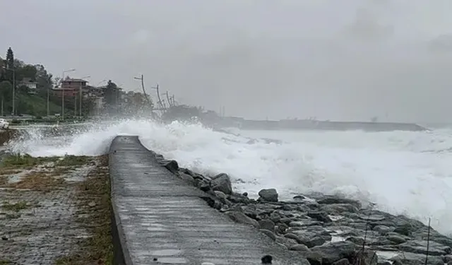 Meteorolojiden Uyarı! Doğu Karadeniz'de Fırtına Bekleniyor