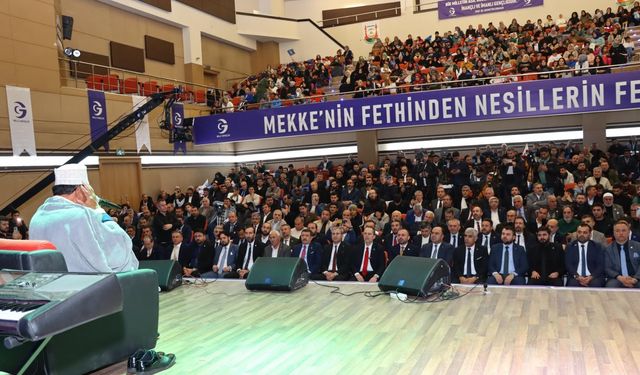 Erbakan, İslam coğrafyası için  birlik çağrısında bulundu