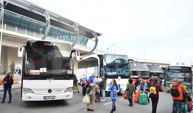 Polonyalı 189 turist, charter uçuşu ile Erciyes'e geldi