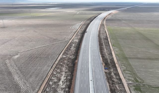 Bakan Uraloğlu: Konya Çevre Yolu'nun 2'nci etabı cuma günü trafiğe açılacak