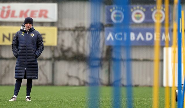 Fenerbahçe'de Adana Demirspor mesaisi devam ediyor