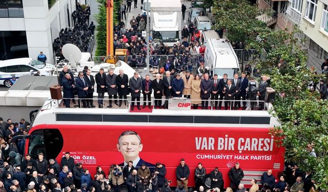 İstanbul- Özgür Özel: Beşiktaş'ın iradesine sahip çıkmaya geldik