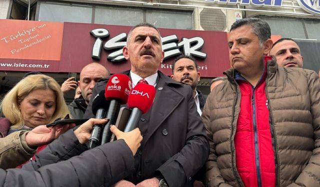 İzmir'de otobüs şoförleri iş bıraktı (2)