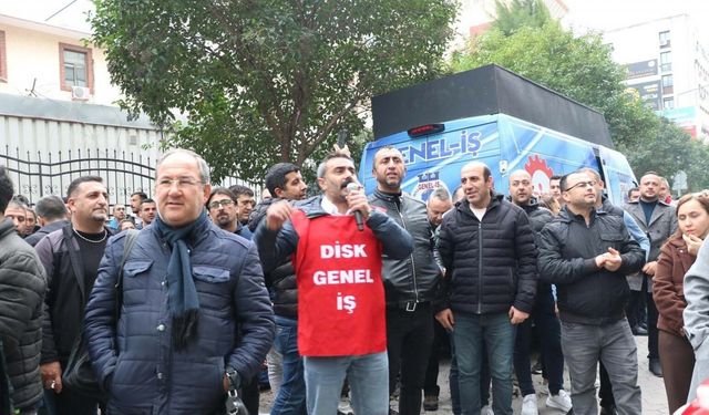 İzmir'de otobüs şoförleri iş bıraktı (3)