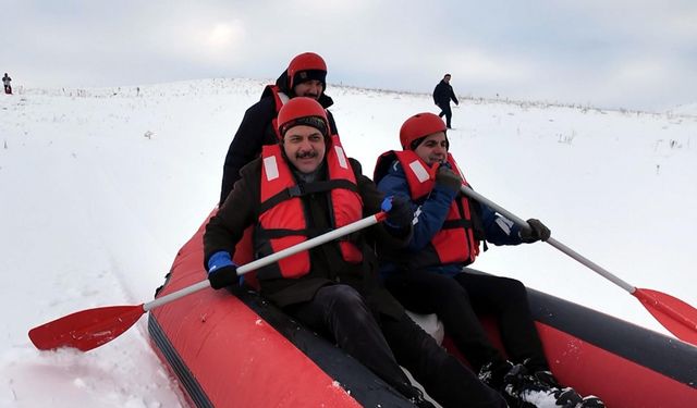 Karda rafting heyecanı