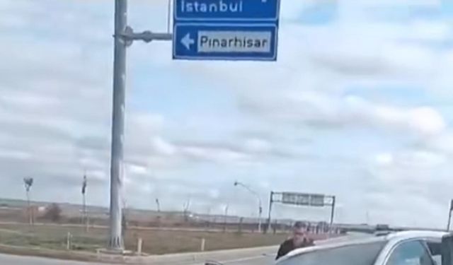 Kırklareli'de otomobille kamyonet çarpıştı; 1 ölü, 6 yaralı