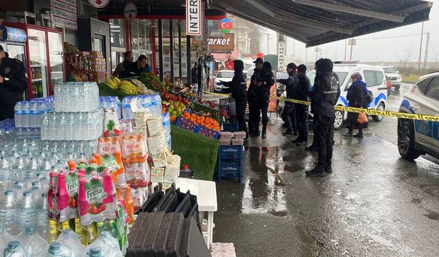 Rize'de Anne Oğlunu Darbettiğini Öne Sürdüğü Market Çalışanını Silahla Yaraladı