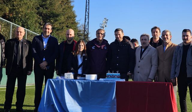 Şenol Güneş: Bulunduğumuz yer bize yakışmıyor