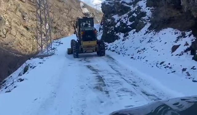 Batman’da köy yolları ulaşıma açıldı
