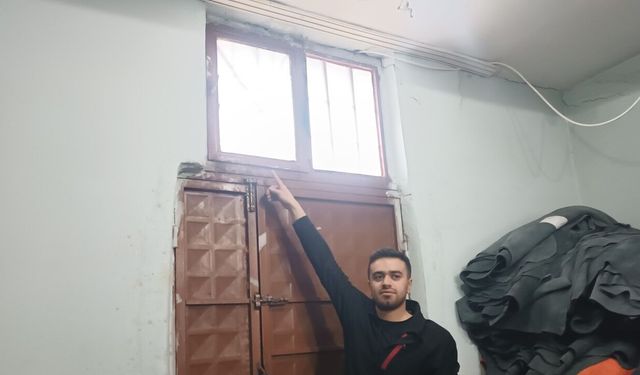 El arabası ile hırdavat dükkanından hırsızlık kamerada