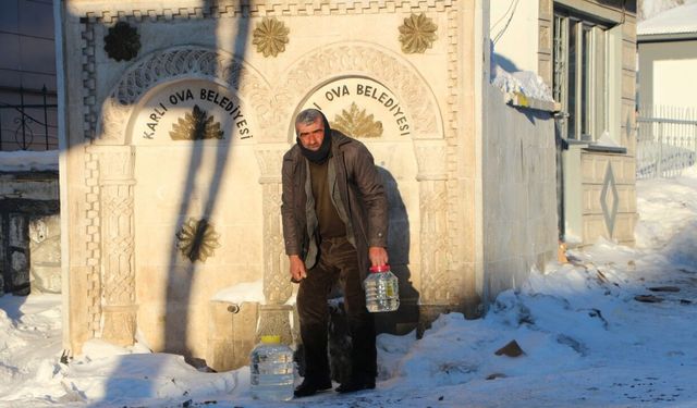 Karlıova'da soğuk hava; termometreler eksi 14'ü gördü