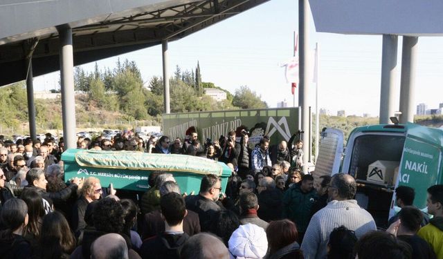 Ödüllü keman sanatçısı Laçin Akyol son yolculuğuna uğurlandı