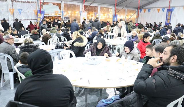 Bakan Yumaklı: Ramazan boyunca gıda ürünlerinde fiyat artışları beklemiyoruz (2)