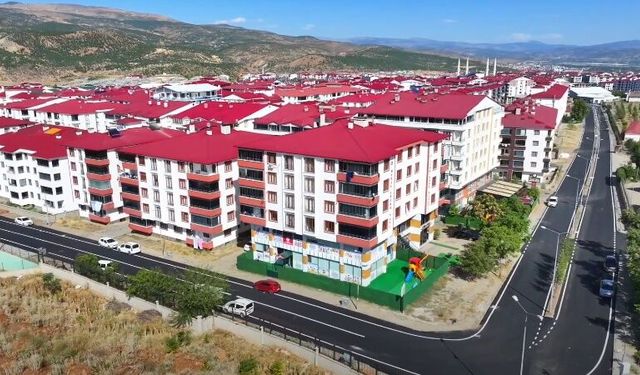Bingöl kent merkezindeki riskli yapıların yüzde 90'ı yıkıldı/Ek fotoğraflar
