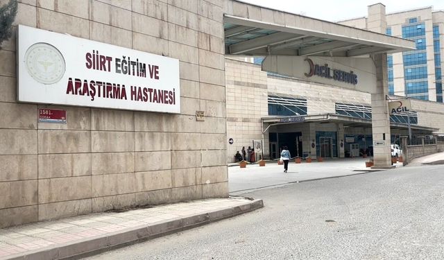 Devrilen traktörün sürücüsü öldü