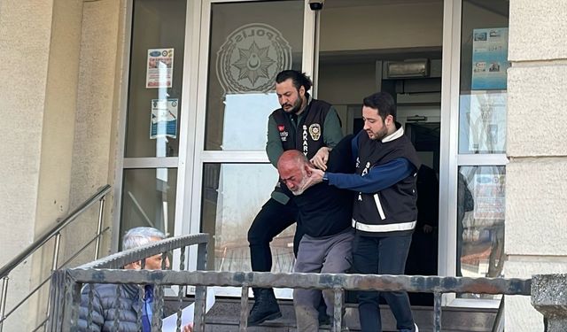 Komşularını öldüren baba oğul tutuklandı