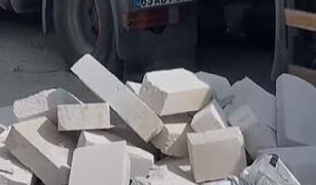 Üzerine gazbeton devrilen inşaat işçisi öldü