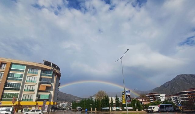 Amasya’da yağmur sonrası ‘gökkuşağı’