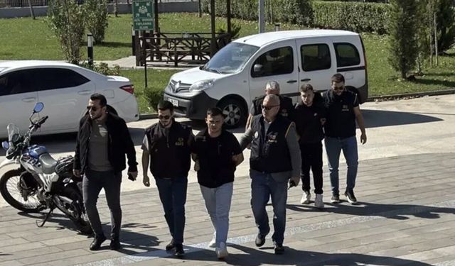 Bıçaklanarak öldürülen Efecan'ın annesi: Benim yavrum gibi karanlıkta kalsınlar
