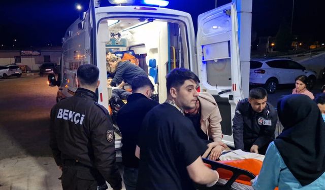 Çorum'da iki grup arasındaki silahlı kavga kamerada: 2 yaralı