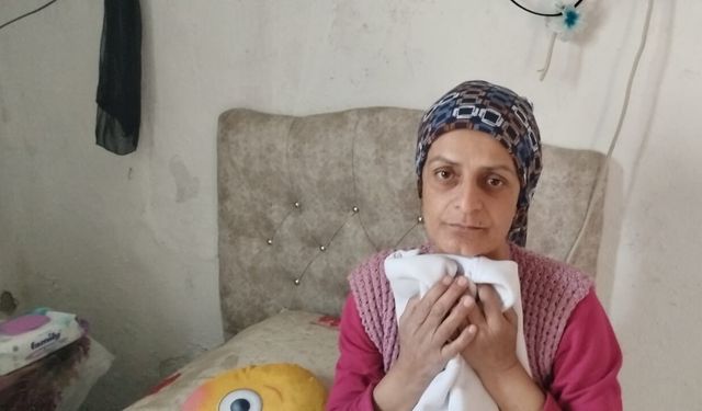 Depremde 2 kızı ölen acılı anne, 15 gündür kayıp kızı için yardım çağrısında bulundu