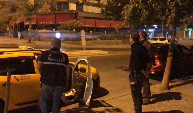 Düğün sandalyelerinin yolu kapatma kavgasında taksiciyi öldüren sanığa müebbet hapis istemi