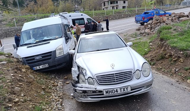 Kahramanmaraş’ta 3 ayrı kazada 6 kişi yaralandı