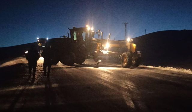 Kar yağışı Ilgar Dağı’nda ulaşımı etkiledi (2)
